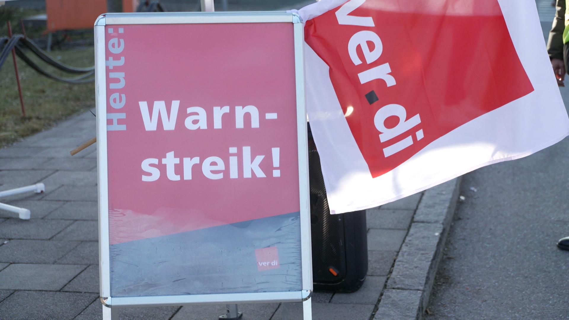 Die Gewerkschaft Verdi erhöht vor der nächsten Runde im Tarifkonflikt mit der Post den Druck. 