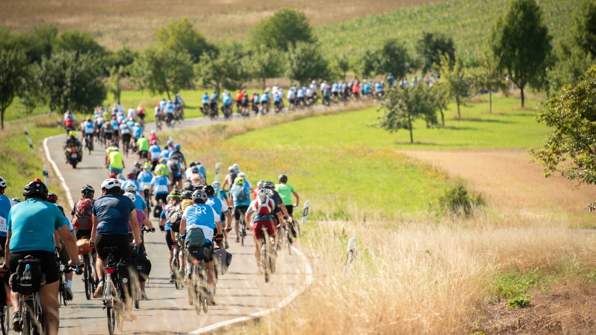 (Symbolbild) Vom 2. bis 7. August ist die BR-Radltour zum 35. Mal in Bayern unterwegs. | Bild: BR/Sabrina Türschmann (Symbolbild) Vom 2. bis 7. August ist die BR-Radltour zum 35. Mal in Bayern unterwegs.