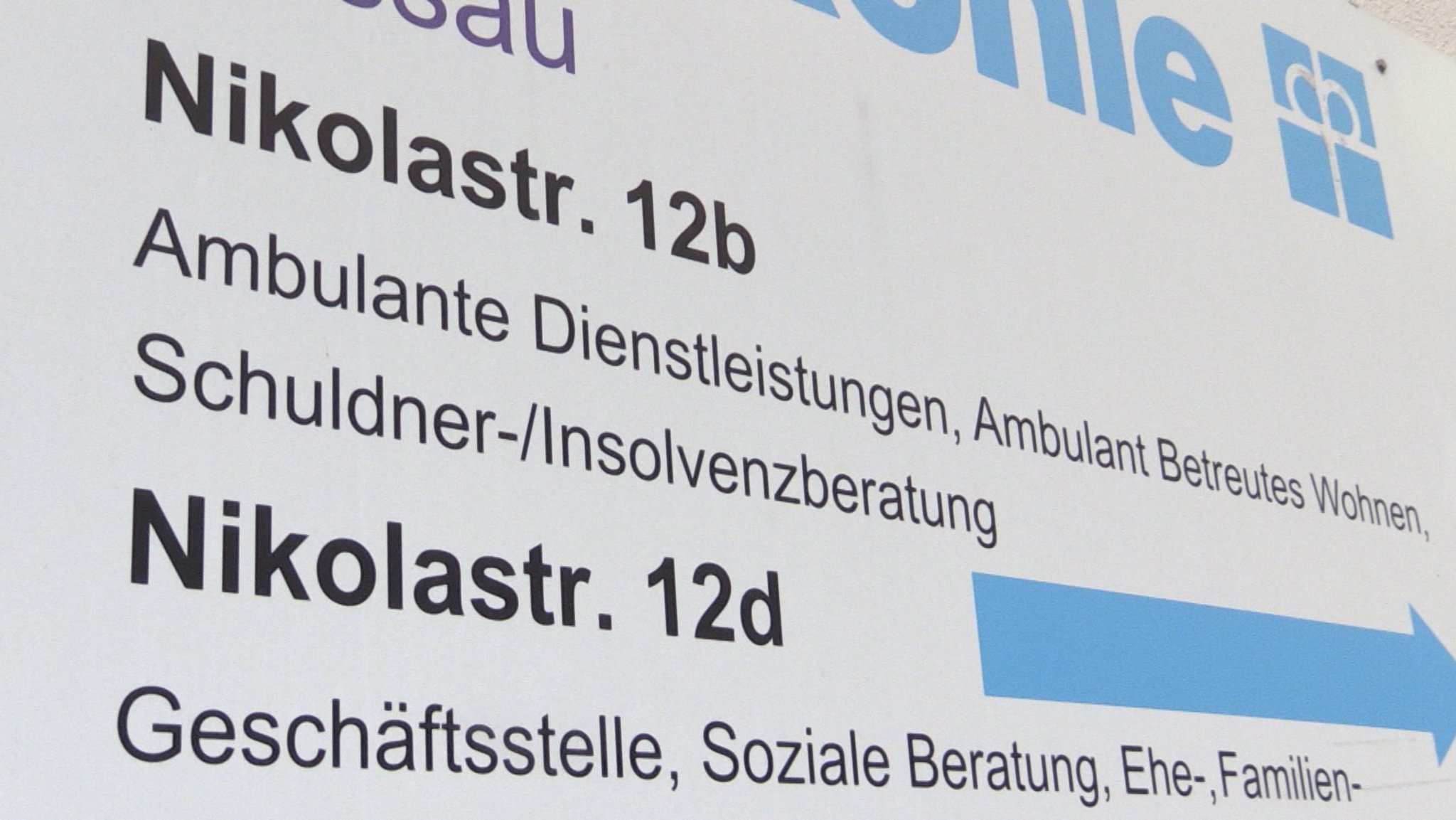 Soziale Träger sind in der Krise. Die Diakonie in Passau versucht, sich aus der Insolvenz herauszuarbeiten. Ein Weg könnten Kooperationen mit anderen Wohlfahrtsverbänden sein. Doch vermutlich wird das allein nicht reichen.