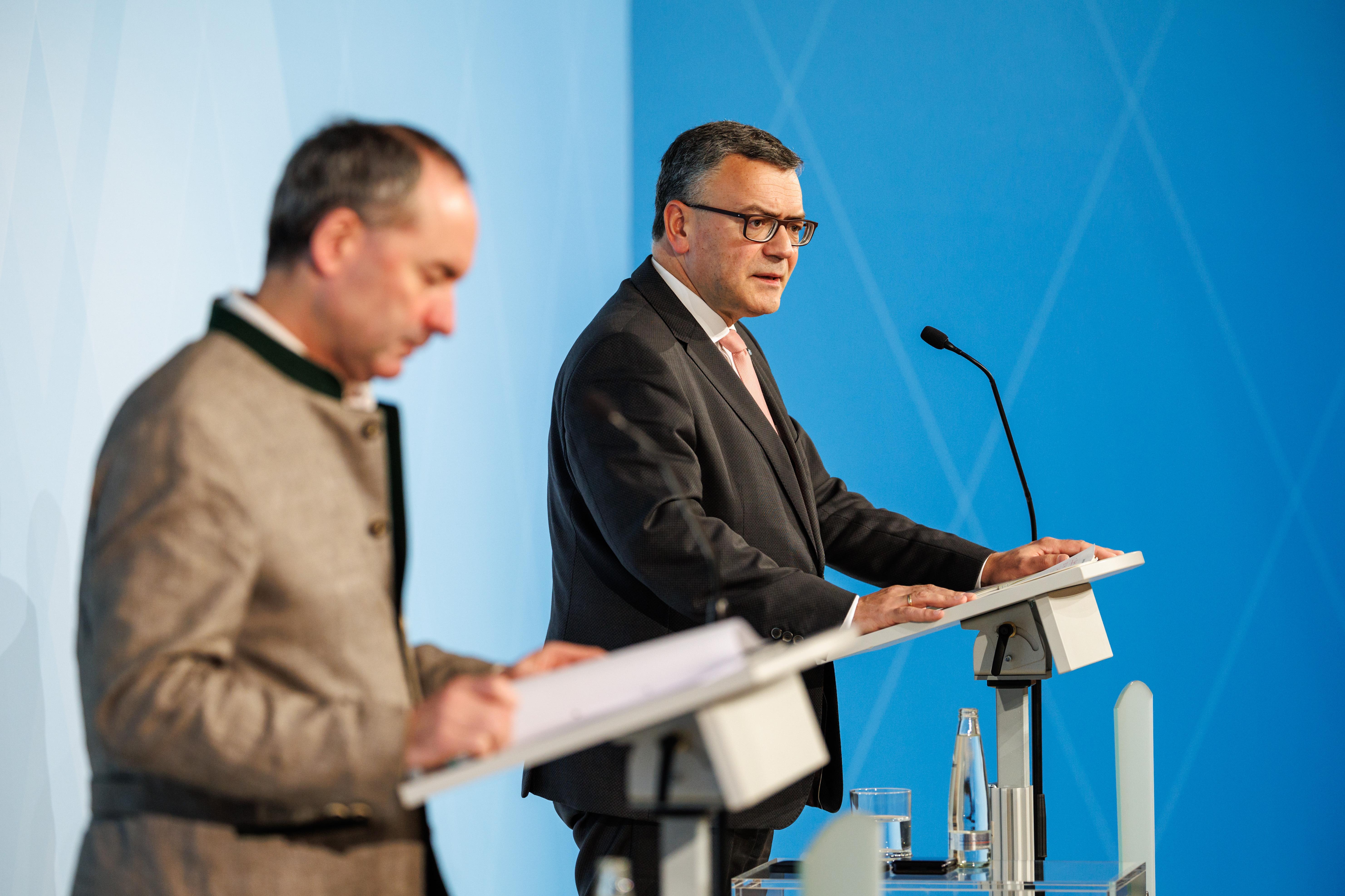 Archivbild: Hubert Aiwanger und Florian Herrmann 