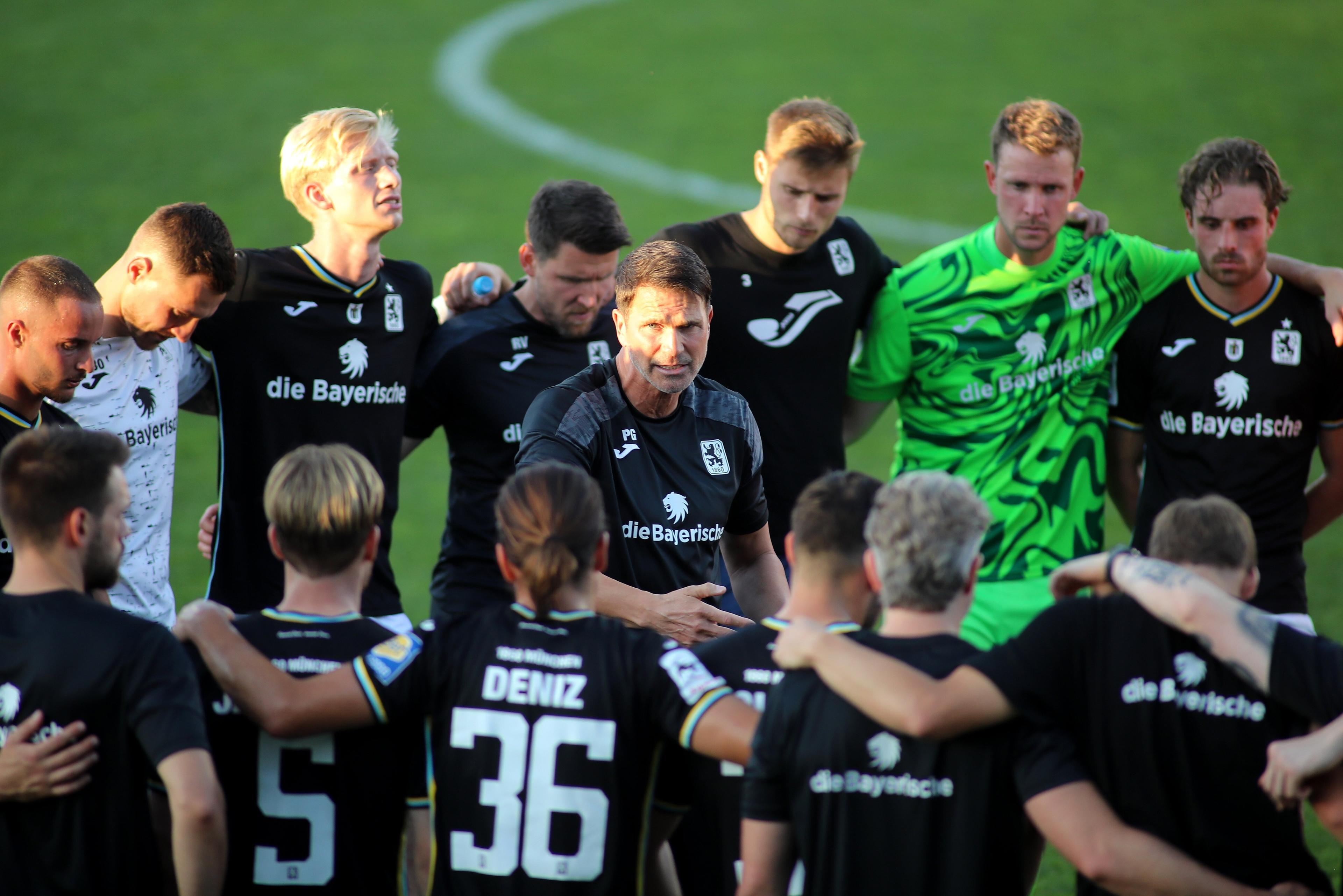 1860-Spieler nach der Niederlage gegen Hoffenheim