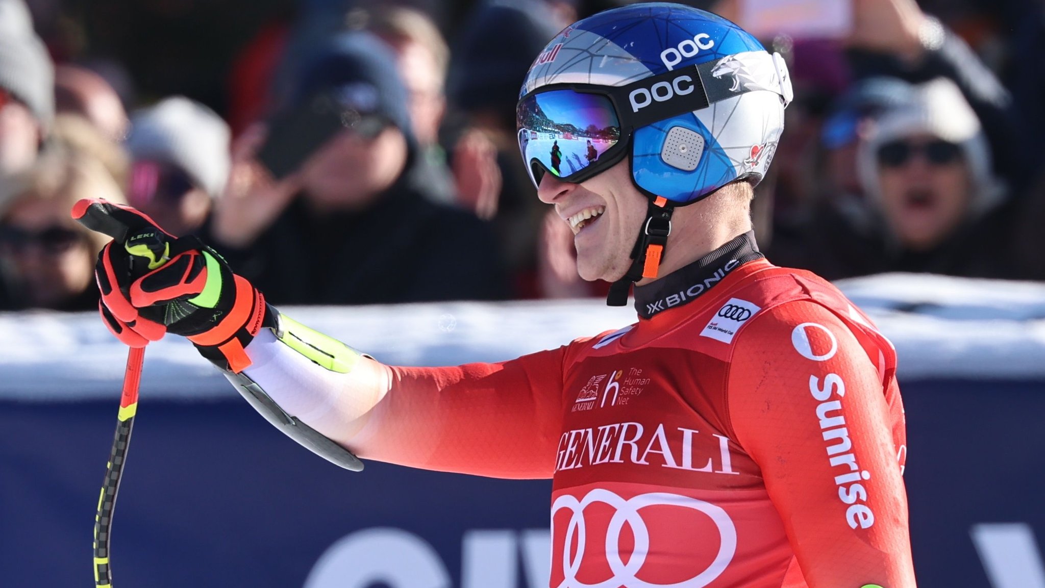 23.01.2026, Österreich, Kitzbühel: Ski aplin, Männer, Weltcup, Super-G, Streif: Marco Odermatt aus der Schweiz reagiert im Ziel. Foto: Marco Trovati/AP/dpa +++ dpa-Bildfunk +++ | Bild: dpa-Bildfunk/Marco Trovati 23.01.2026, Österreich, Kitzbühel: Ski aplin, Männer, Weltcup, Super-G, Streif: Marco Odermatt aus der Schweiz reagiert im Ziel. Foto: Marco Trovati/AP/dpa +++ dpa-Bildfunk +++