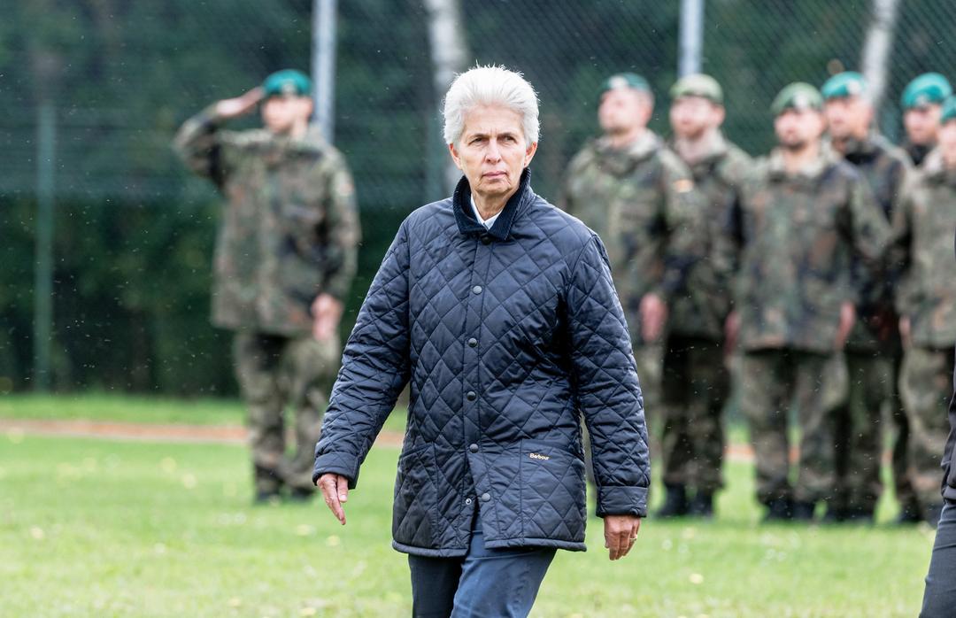 Strack-Zimmermann: 900 000 Reservisten der Bundeswehr aktivieren