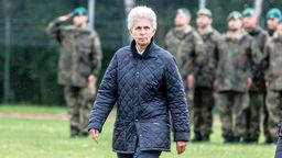 Strack-Zimmermann: 900 000 Reservisten der Bundeswehr aktivieren | Bild:dpa-Bildfunk/Markus Scholz