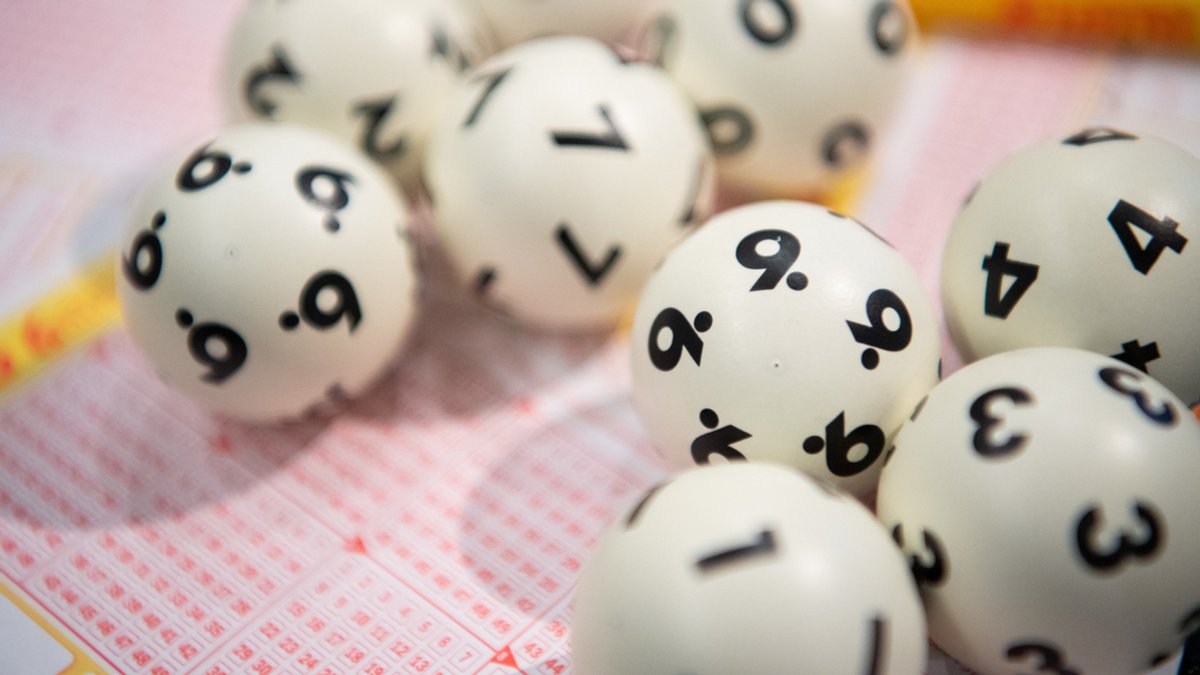 Lotto-Millionen gehen an Nachbar-Duo aus Niederbayern