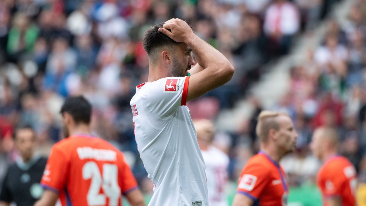 FC Augsburg stolpert tiefer in den Abstiegskampf hinein 