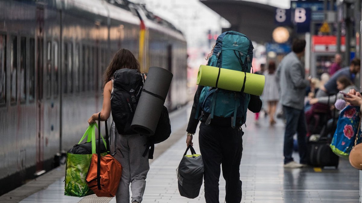 Hauptbahnhof Nürnberg: 19-Jährige um 1.000 Euro betrogen
