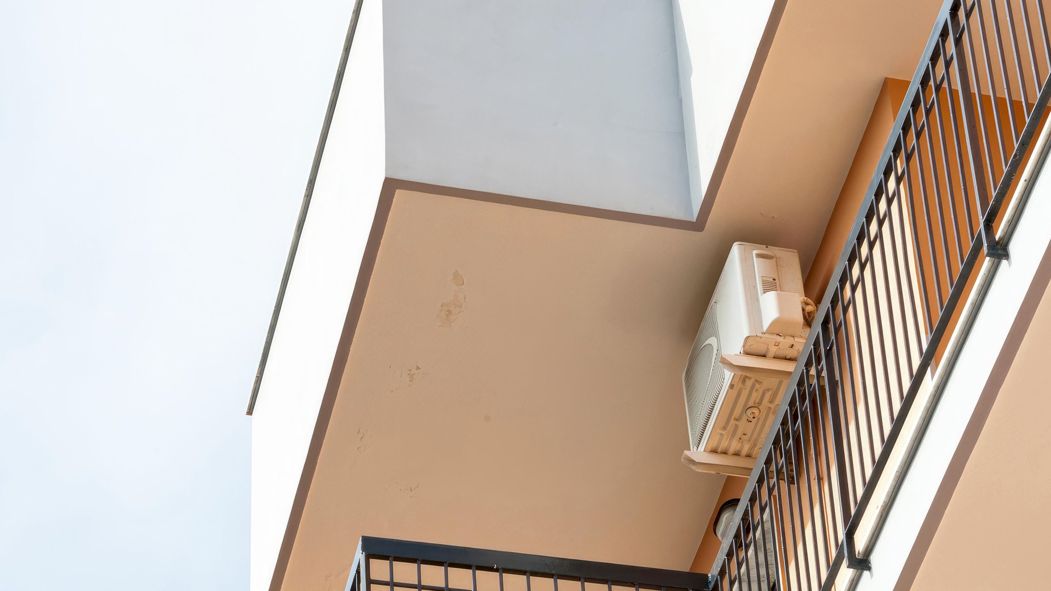 Wohnungseigentümer dürfen grundsätzlich Klimaanlage einbauen 