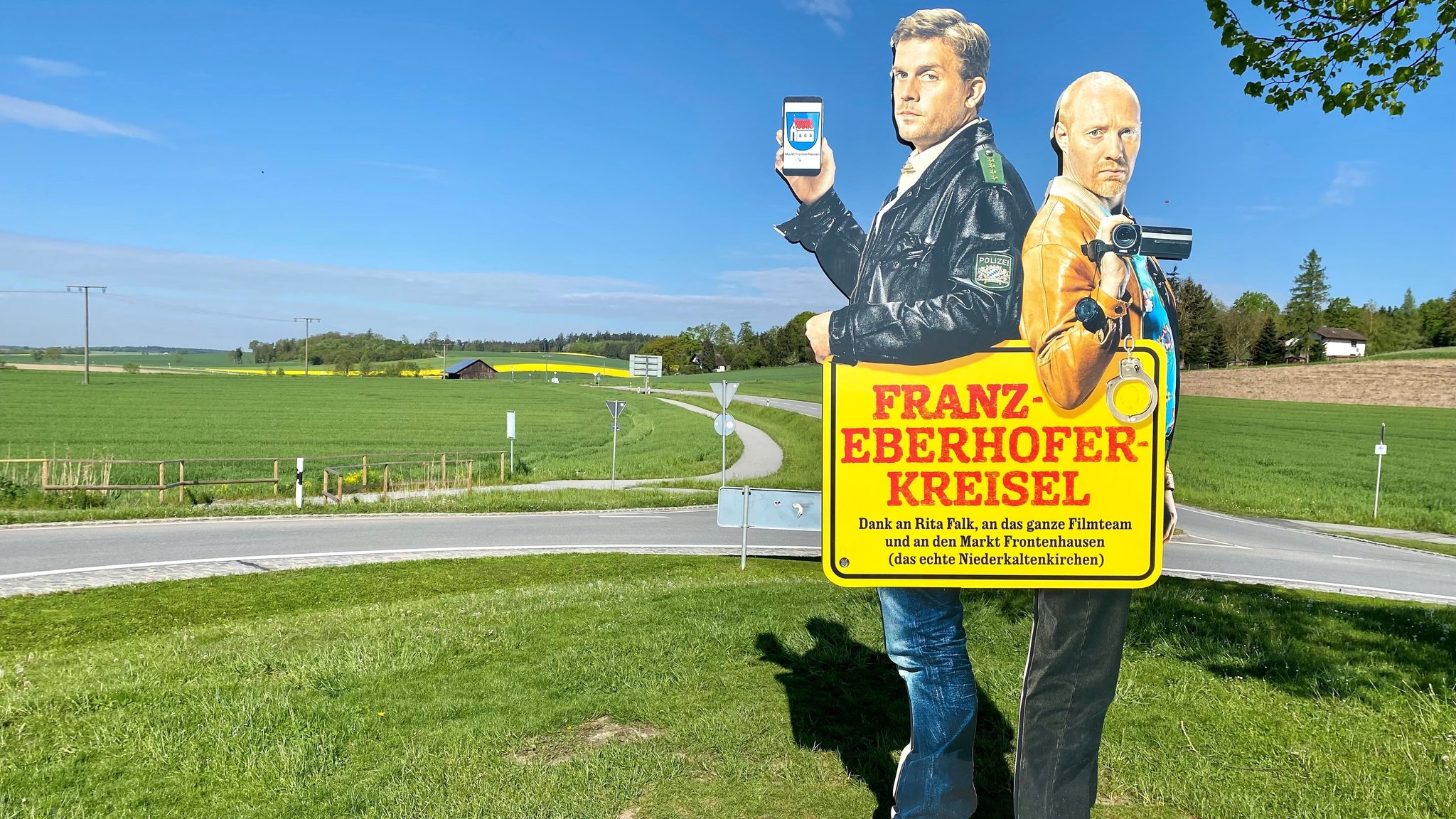 Der Franz-Eberhofer-Kreisel in Frontenhausen