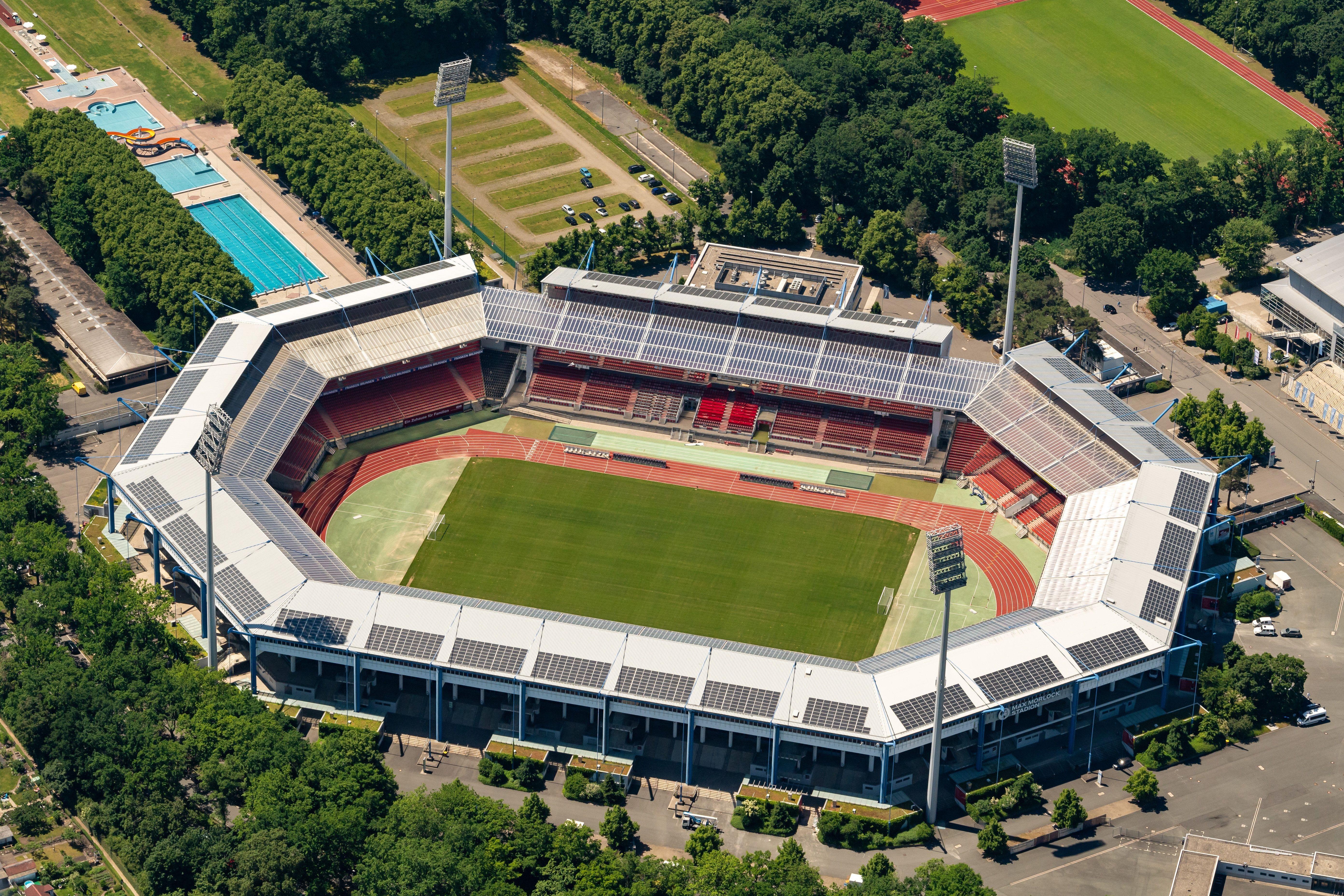 Luftbild des Max-Morlock-Stadions in Nürnberg