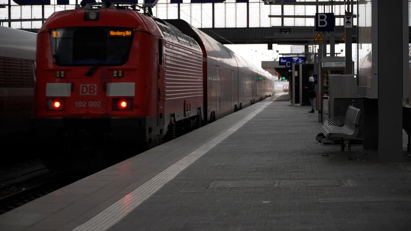 Zug in München | Bild: BR Zug in München