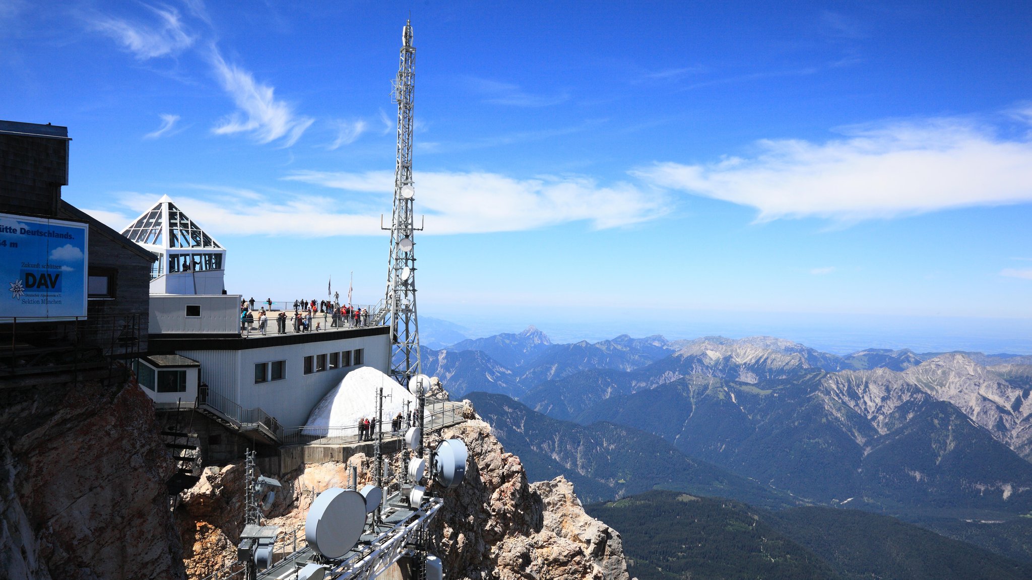 Funkmast auf Bayerns höchstem Berg der Zuspitze