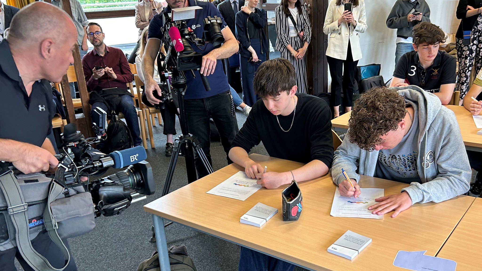 So sollen Bayerns Schüler die Verfassung lieben lernen