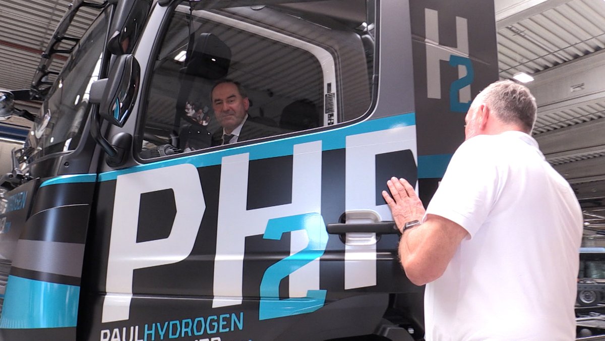 Erster Wasserstoff-Brennstoffzellen-Lastwagen in Vilshofen 
