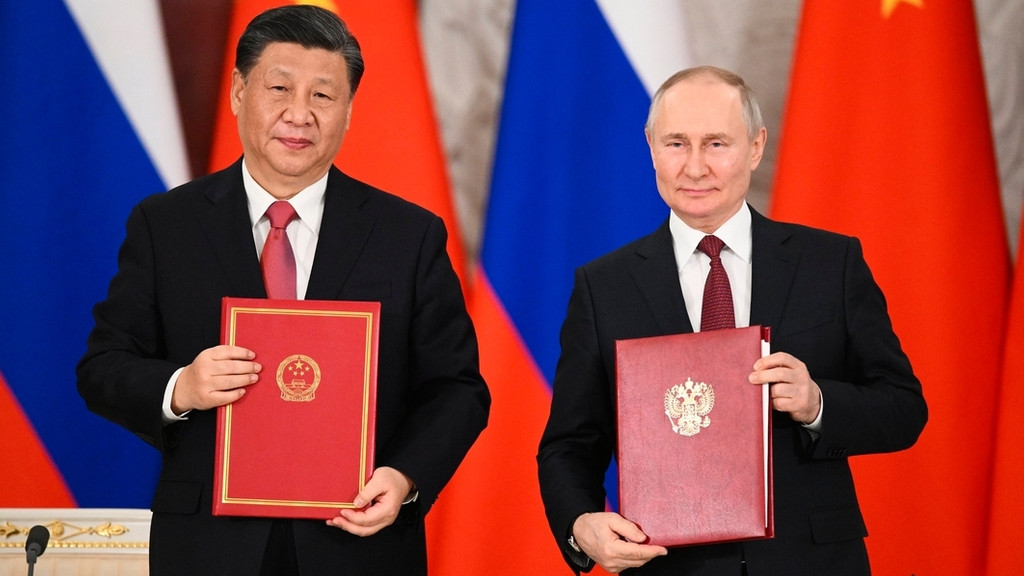 Betonen Wunsch nach Zusammenarbeit: Putin und Xi 