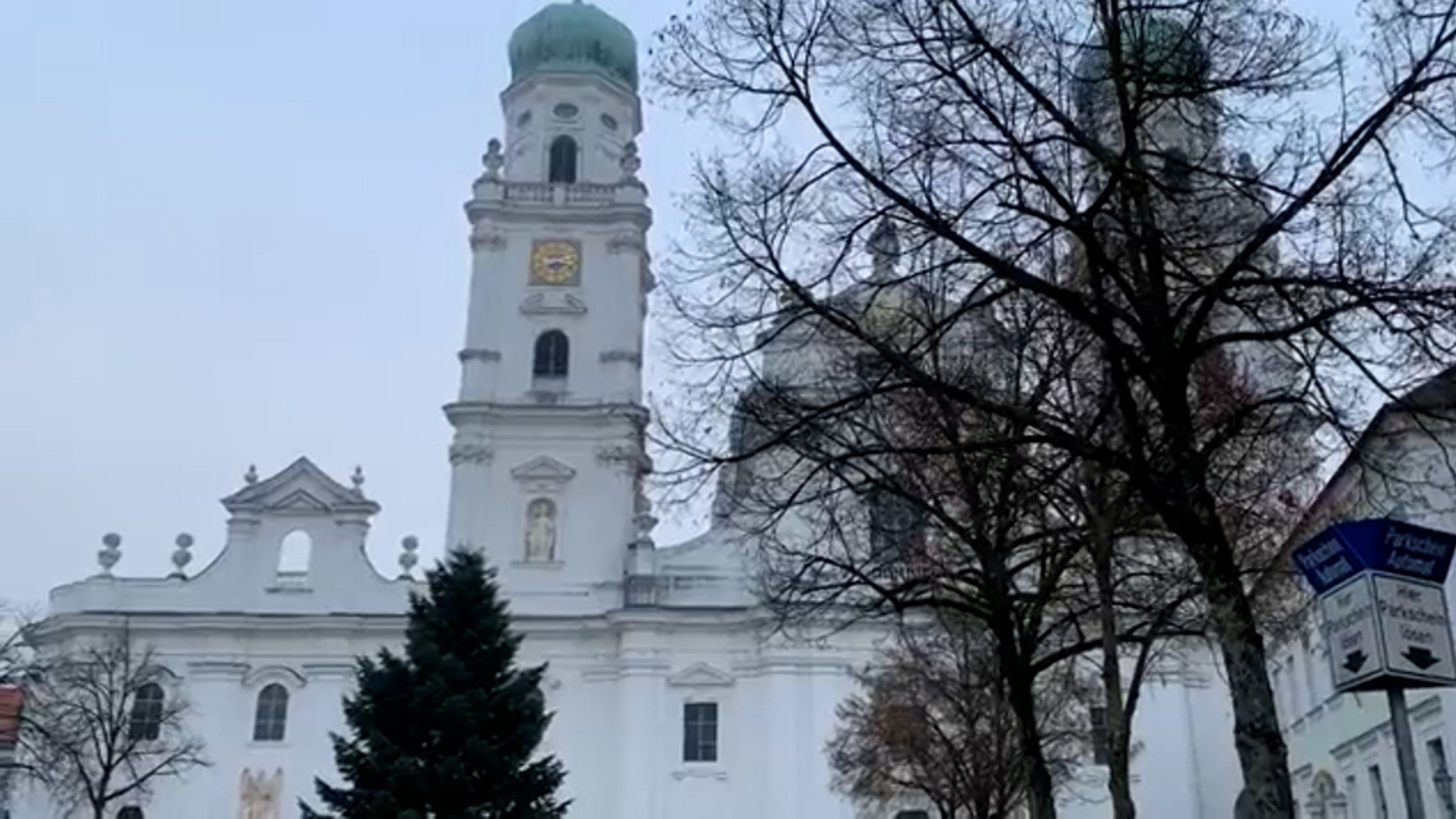 Corona-Demo in Passau: Domglocken sorgen für Streit