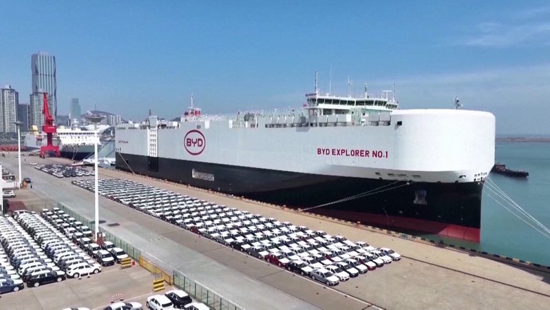 E-Autos aus China könnten bald teurer werden. Die EU hat abgestimmt - und die meisten Länder haben sich für zusätzliche Zölle ausgesprochen. | Bild: BR E-Autos aus China könnten bald teurer werden. Die EU hat abgestimmt - und die meisten Länder haben sich für zusätzliche Zölle ausgesprochen.