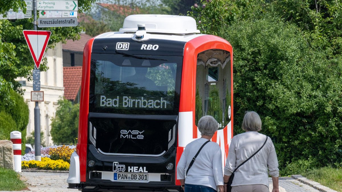 Autonom fahrender Bus in Bad Birnbach 
