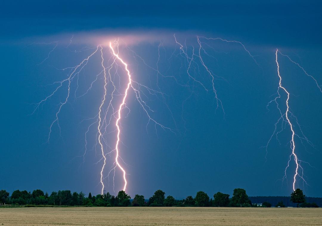 In Nördlichen Teilen Bayerns Drohen Wieder Schwere Gewitter | BR24