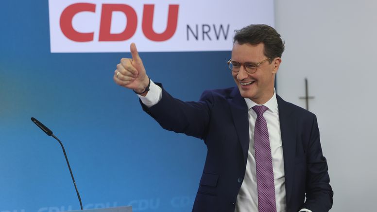 CDU klar vorn bei Landtagswahl in NRW - Neue Koalition nötig | Bild:Oliver Berg/dpa