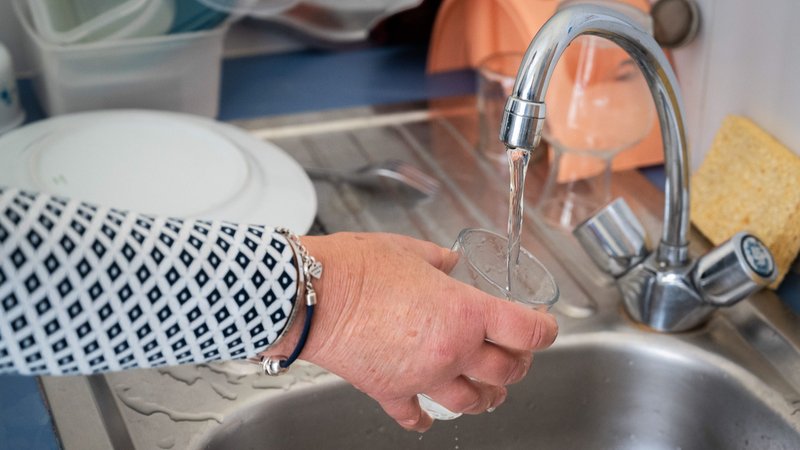Symbolbild: Wasserverwendung | Bild: Picture Alliance/Kevin Guyot/OUEST-FRANCESym Symbolbild: Wasserverwendung