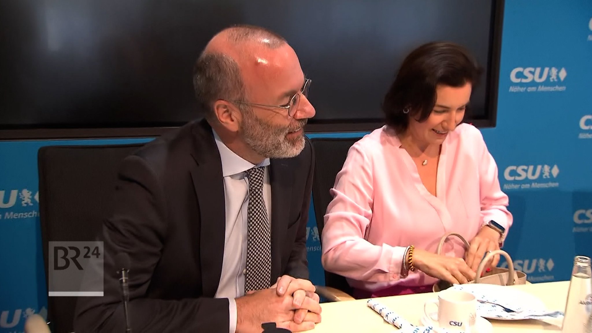 Ein neuer Brandbrief macht die Runde in der CSU - adressiert an den EVP-Chef Manfred Weber.