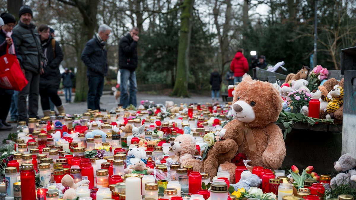 Prozessbeginn in Aschaffenburg: Messerangreifer vor Gericht