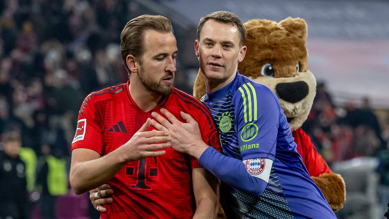Manuel Neuer (rechts) und Harry Kane | Bild: picture-alliance/dpa Manuel Neuer (rechts) und Harry Kane