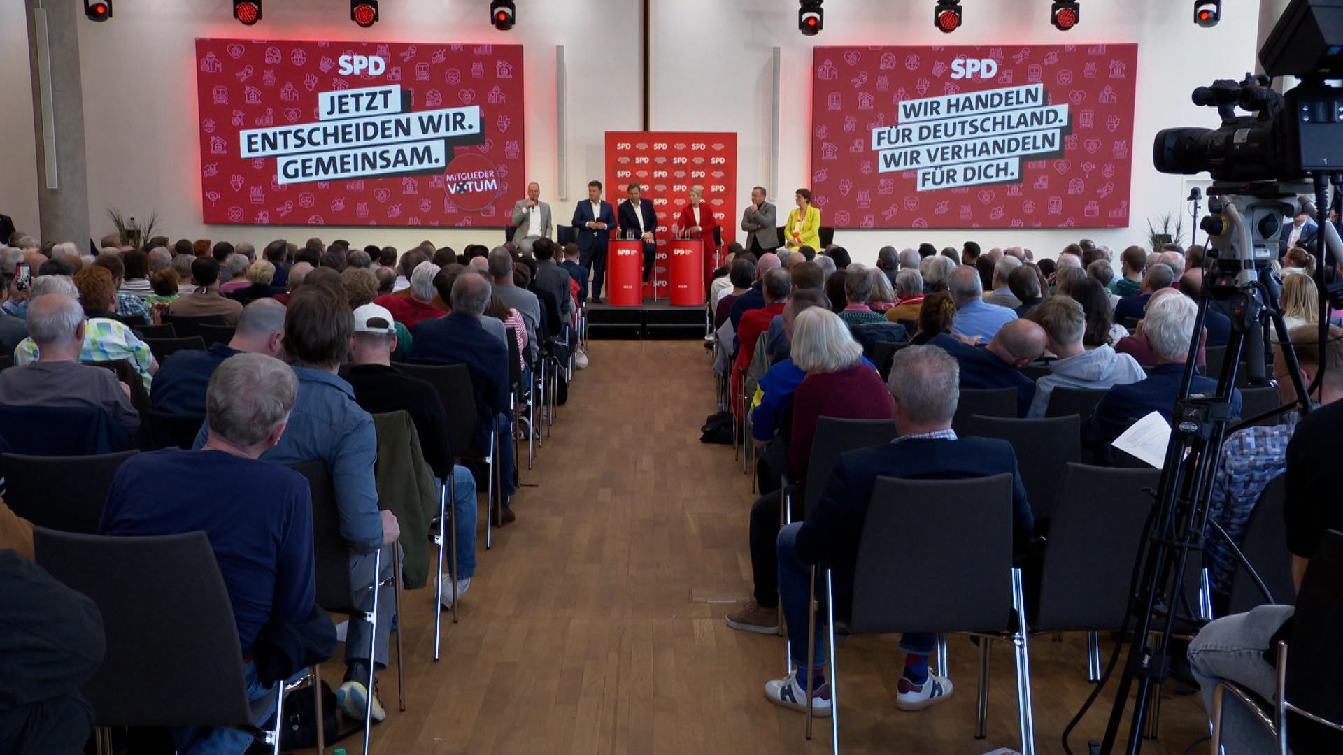 Der schwarzrote Koalitionsvertrag steht - fehlt nur noch ein Ja-Wort von der SPD-Basis. 