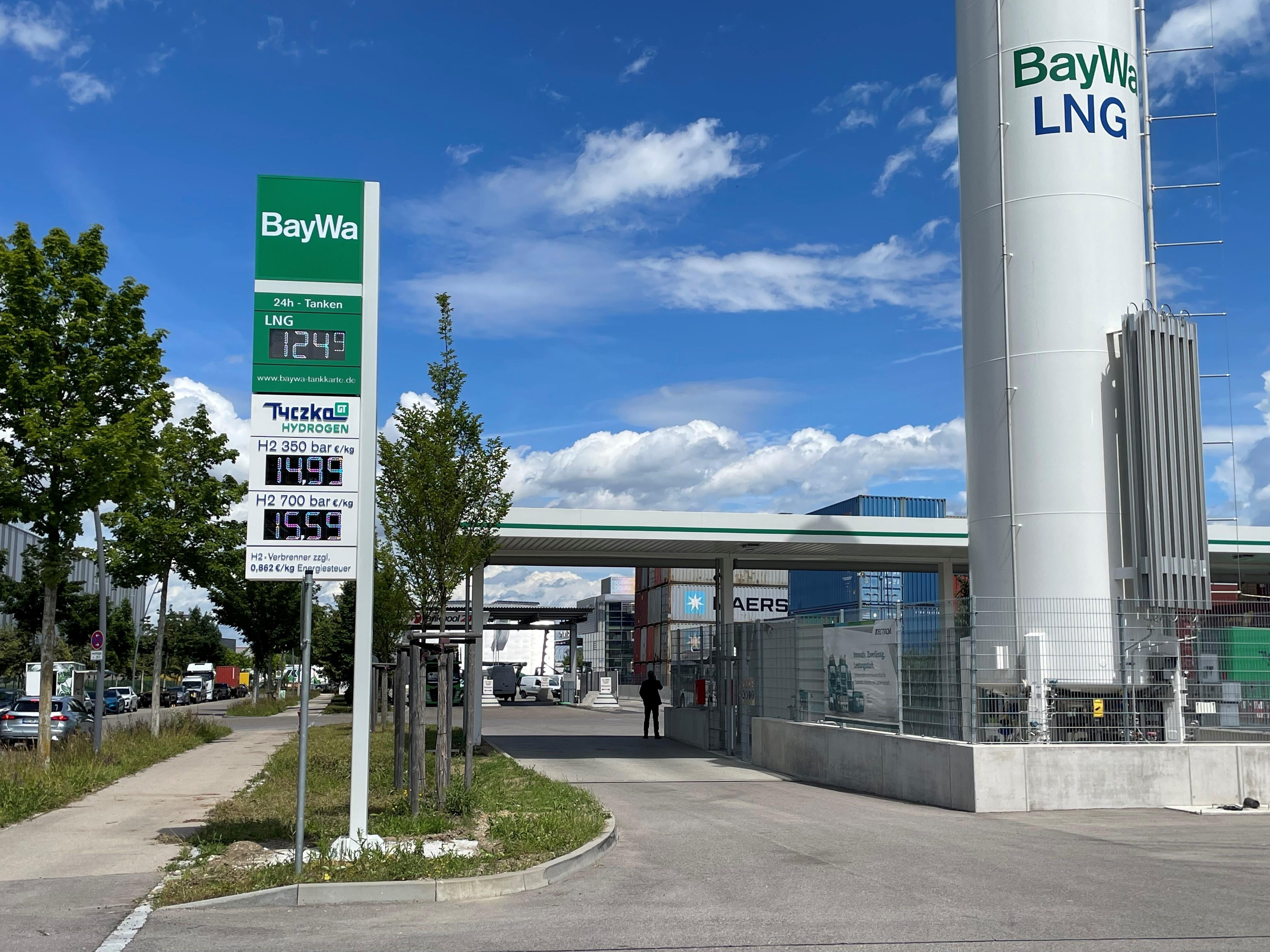 Die Wasserstofftankstelle im Güterverkehrzentrum Gersthofen