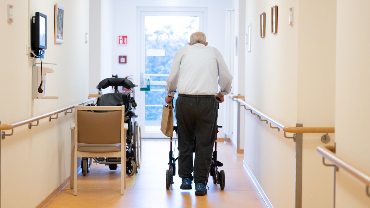 Spitzenverband: Mehreren Pflegekassen droht Zahlungsunfähigkeit