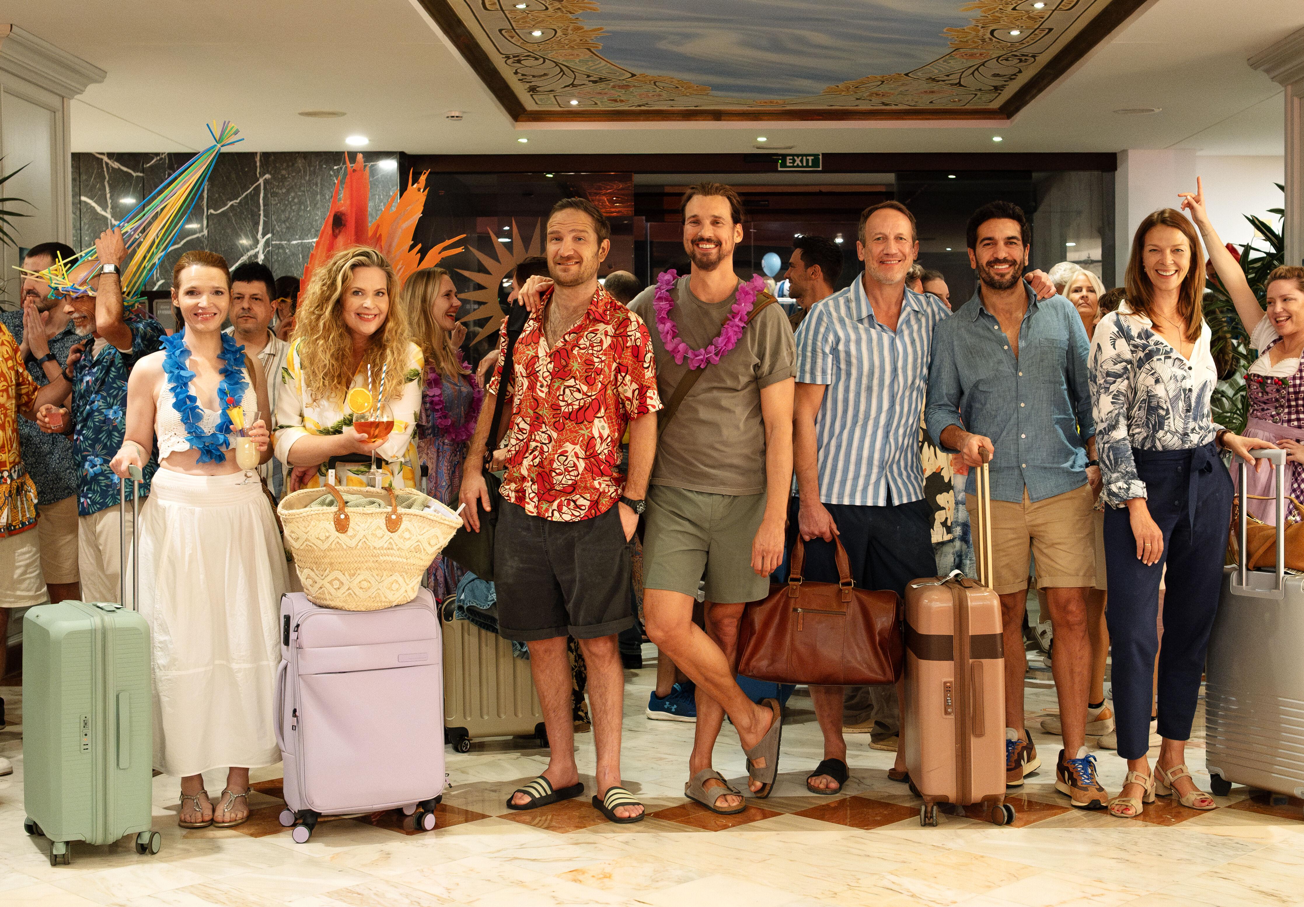Karoline Herfurth, Jella Haase, Frederick Lau, Florian David Fitz, Wotan Wilke Möhring, Elyas M'Barek, Jessica Schwarz | Bild:Constantin Film