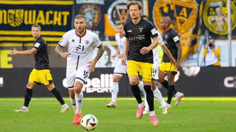 Alemannia Aachen - FC Ingolstadt 04 | Bild: picture-alliance/dpa Alemannia Aachen - FC Ingolstadt 04