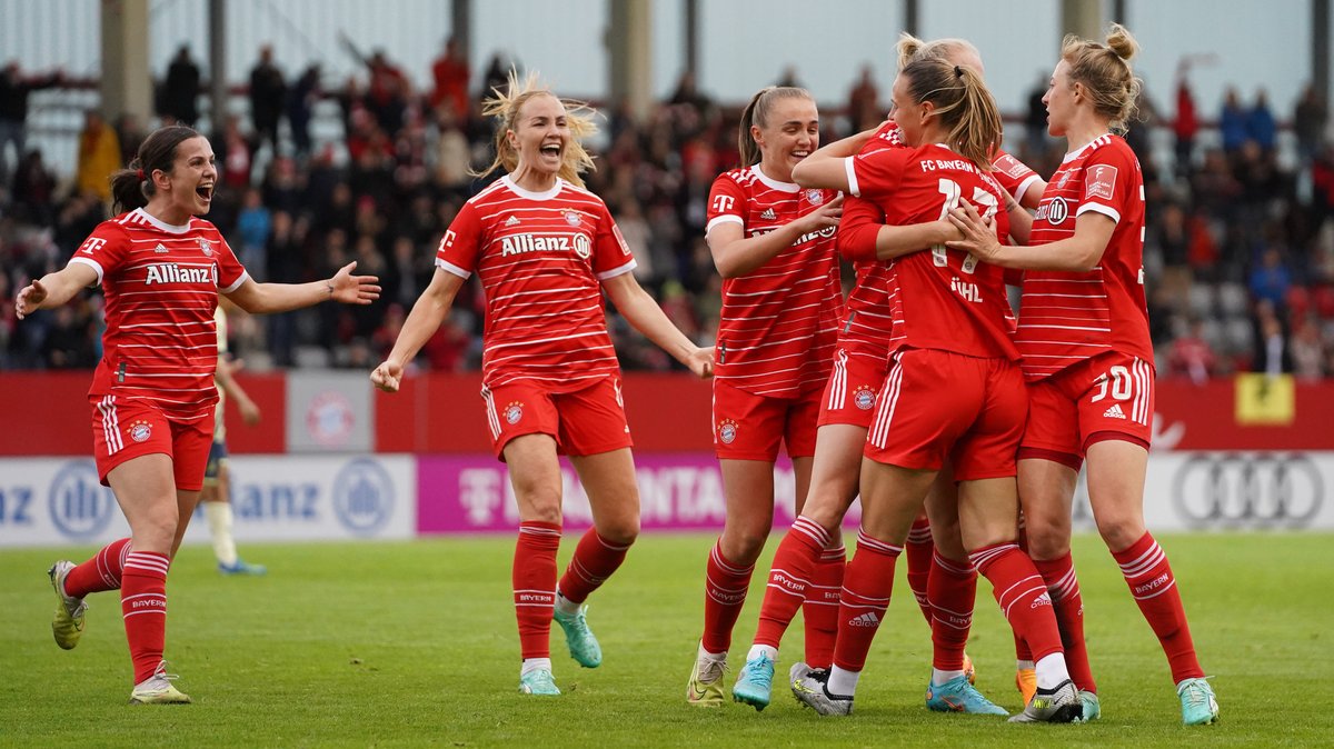 FC-Bayern-Frauen nach Sieg gegen Hoffenheim auf Meisterkurs