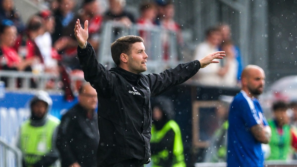 Fabian Hürzeler als Trainer des FC St. Pauli