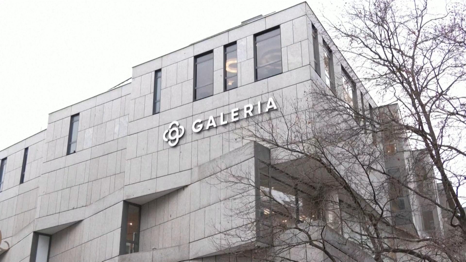 Offenbar ist ein Käufer für Galeria Karstadt Kaufhof gefunden. Zwei Unternehmer sollen es sein. Die beiden sind für die Warenhauskette keine Unbekannten und hatten früher schon führende Positionen inne.