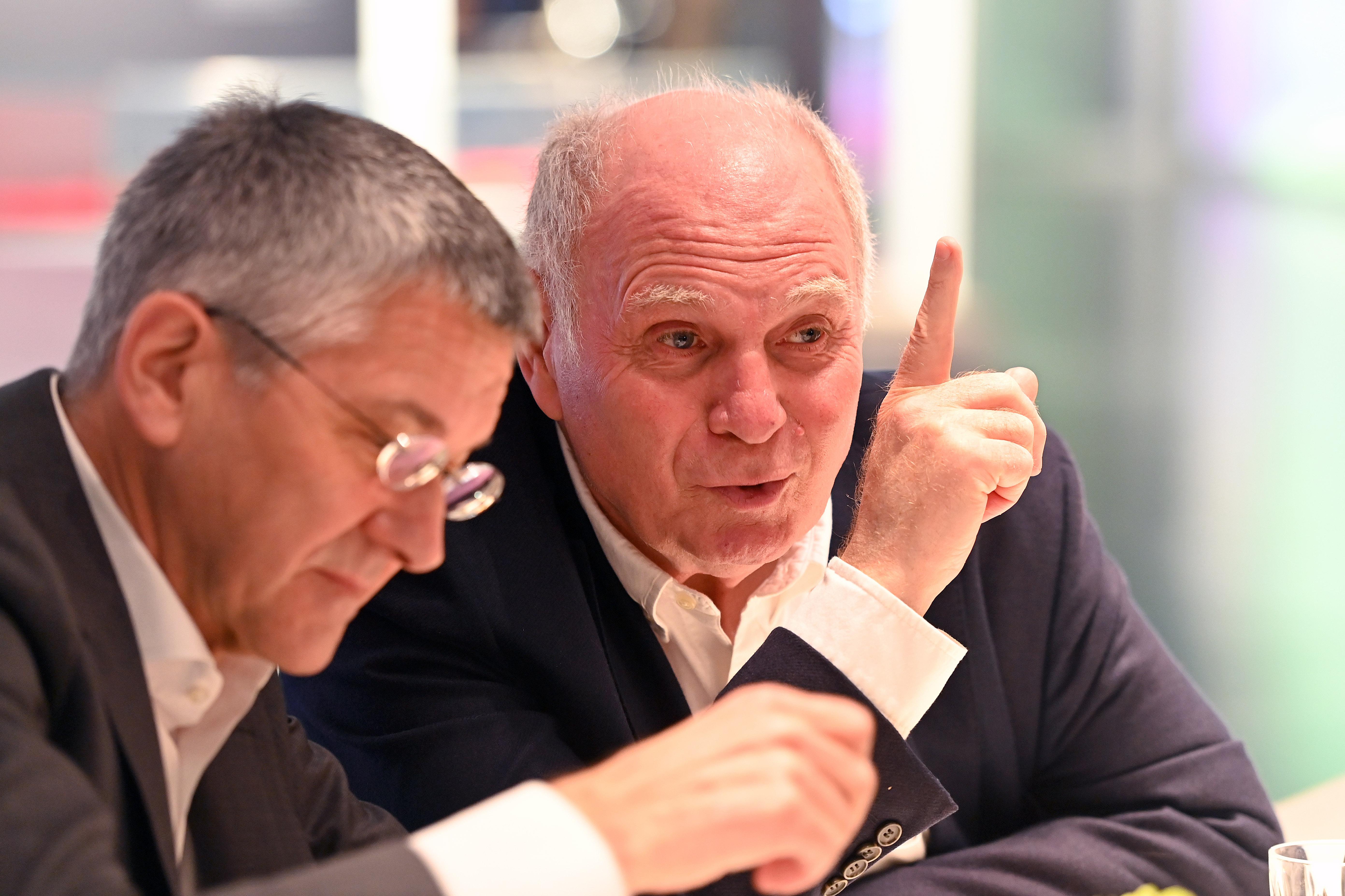 Aufwärts beim FCB: Uli Hoeneß