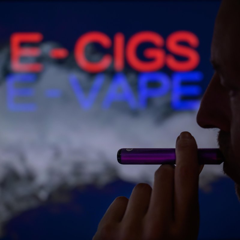 Noch schneller abhängig - Mit Einweg E-Zigaretten Vapes | Dieser Habicht hat eine geniale Jagd-Technik erfunden - IQ - Wissenschaft schnell erzählt | BR Podcast