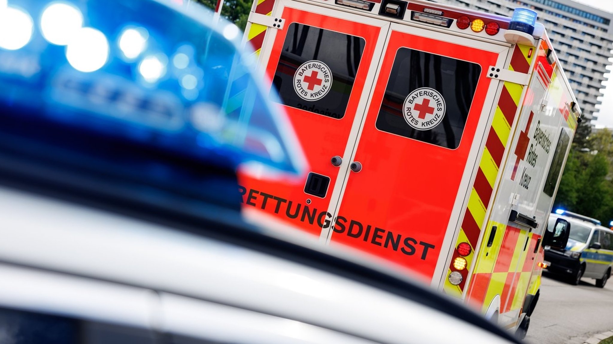 Angriffe auf Sanitäter – statt ins Krankenhaus in die Zelle