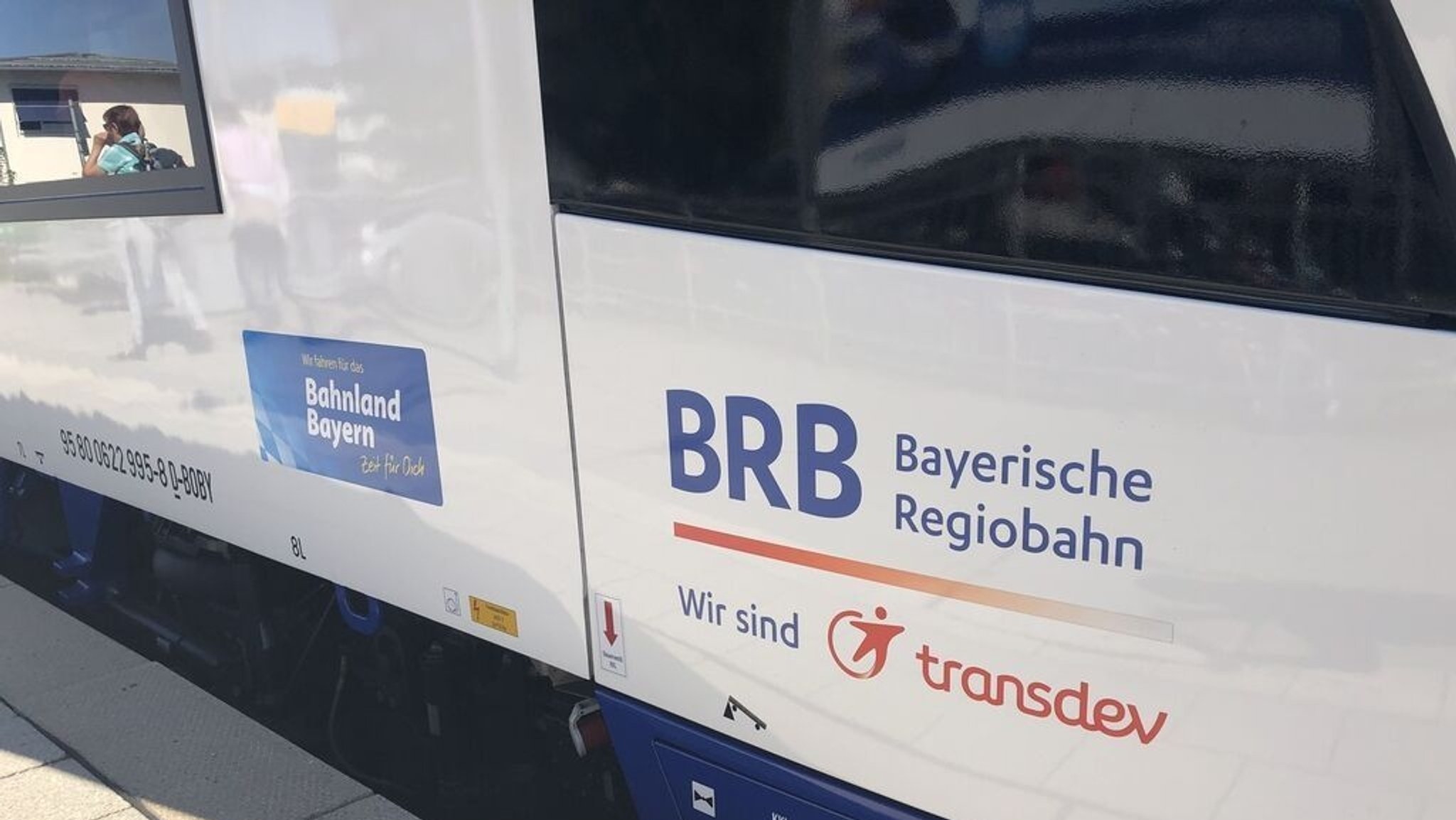 Der bundesweite Bahnstreik bei der Bahn ist abgesagt – Privatbahnen werden von der Eisenbahnergewerkschaft EVG aber dennoch bestreikt.