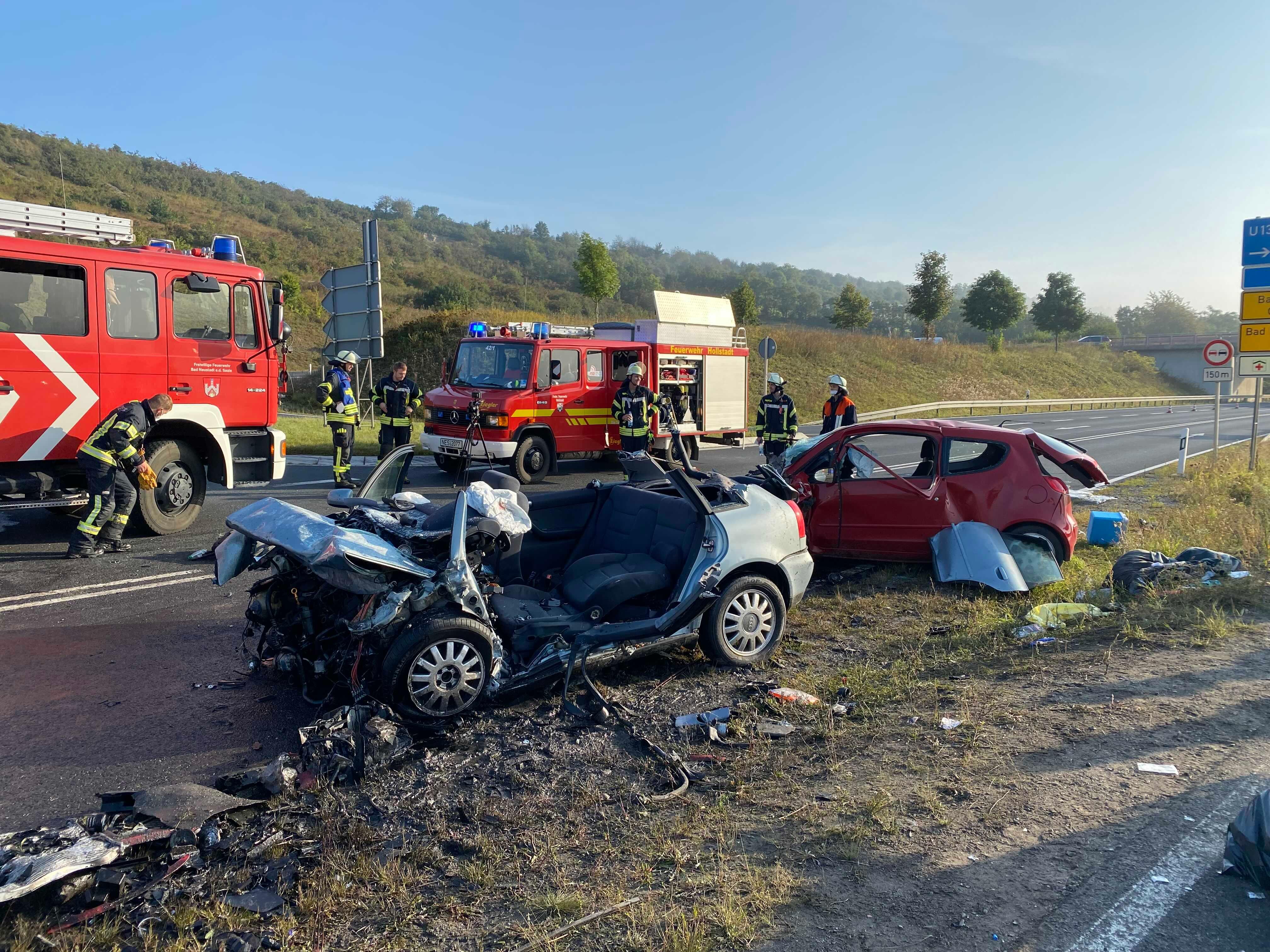 Todlicher Frontalzusammenstoss Auf Der B279 Bei Heustreu Br24