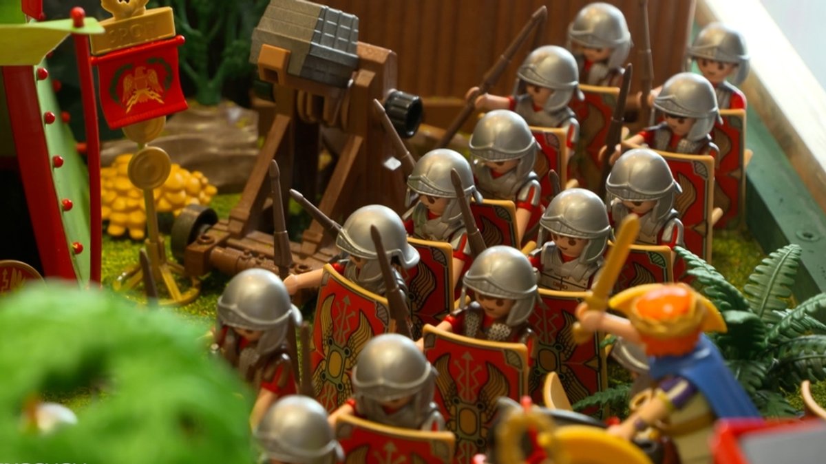 Playmobil-Figuren als römische Soldaten