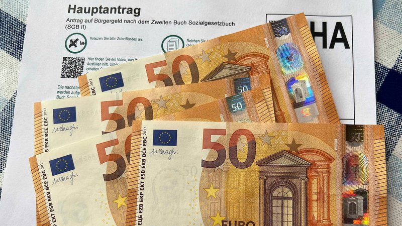 Symbolbild: Bürgergeld | Bild: picture alliance / ABBfoto | Symbolbild: Bürgergeld