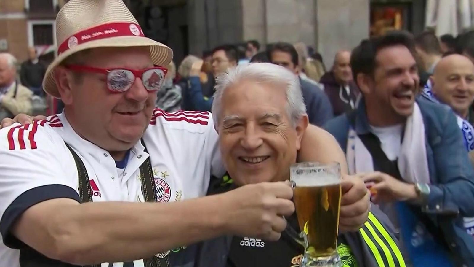 Fenerbahçe: Istanbul, Wir Kommen! Die Fans Fiebern Dem Rückspiel Entgegen. - 9skh59h