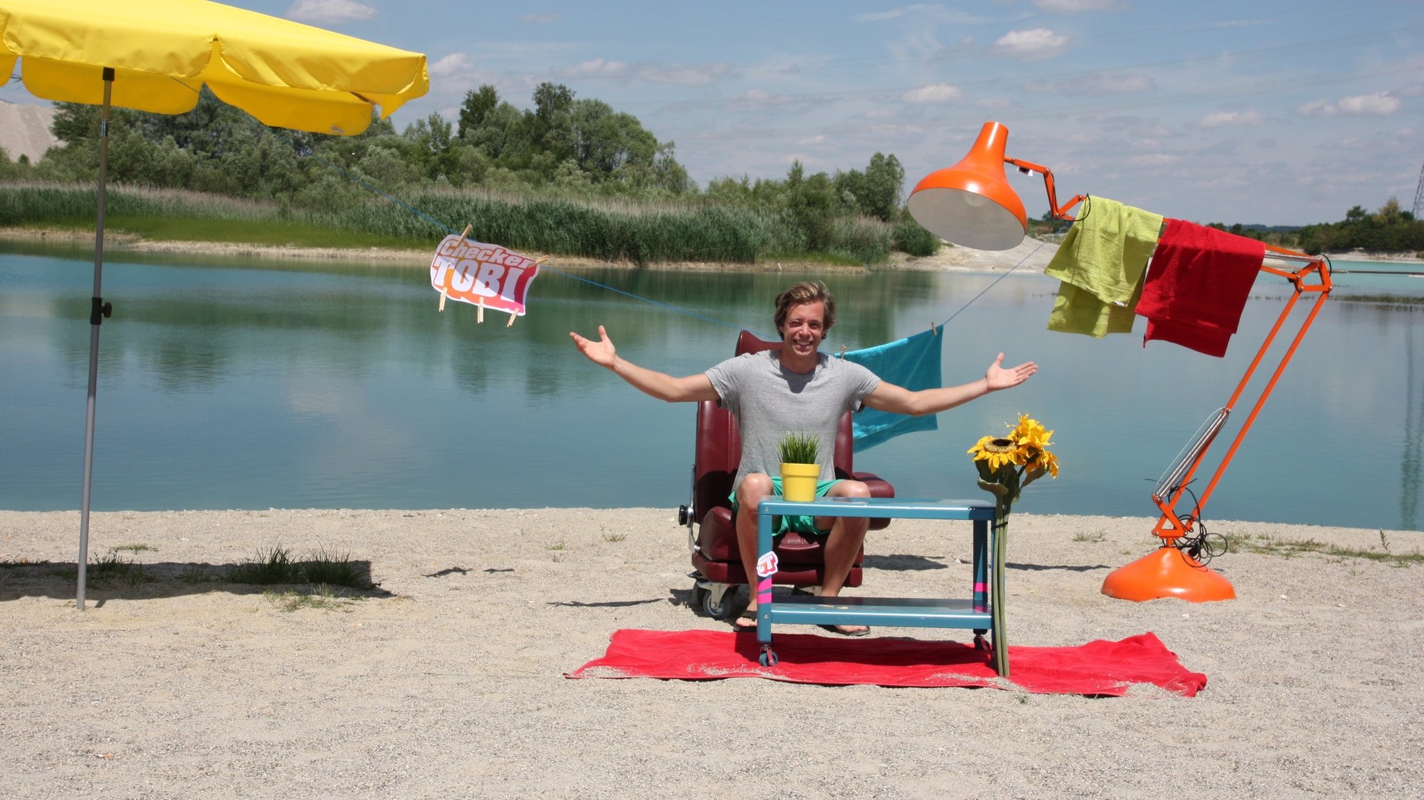 Der Badesee-Check | Tobi hat seine Checkerbude an den Echinger See verlegt.