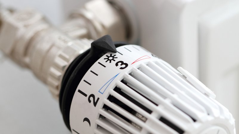 Ein Heizungsthermostat | Bild: stock.adobe.com/maho Ein Heizungsthermostat