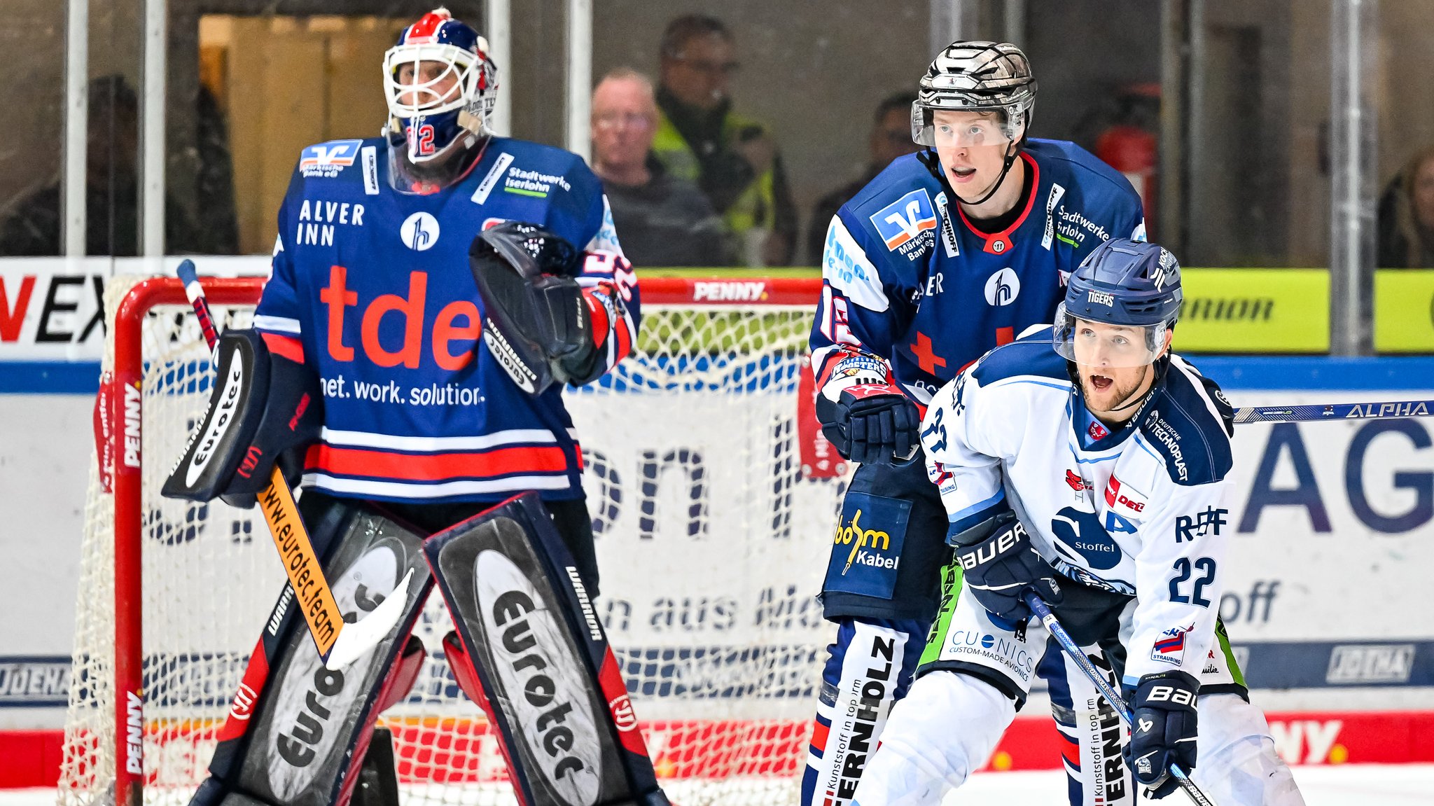 Straubing Tigers verlieren in Iserlohn 1:4 und auch den Torhüter