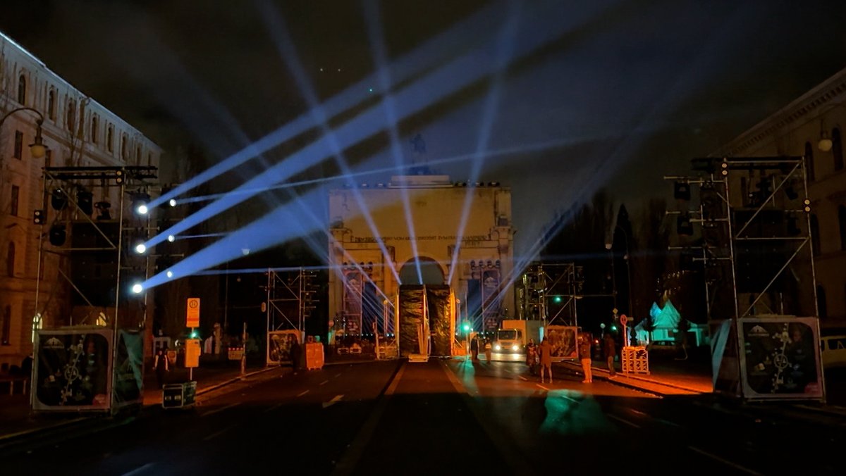 Lichtshow statt Feuerwerk: München für Silvester bereit