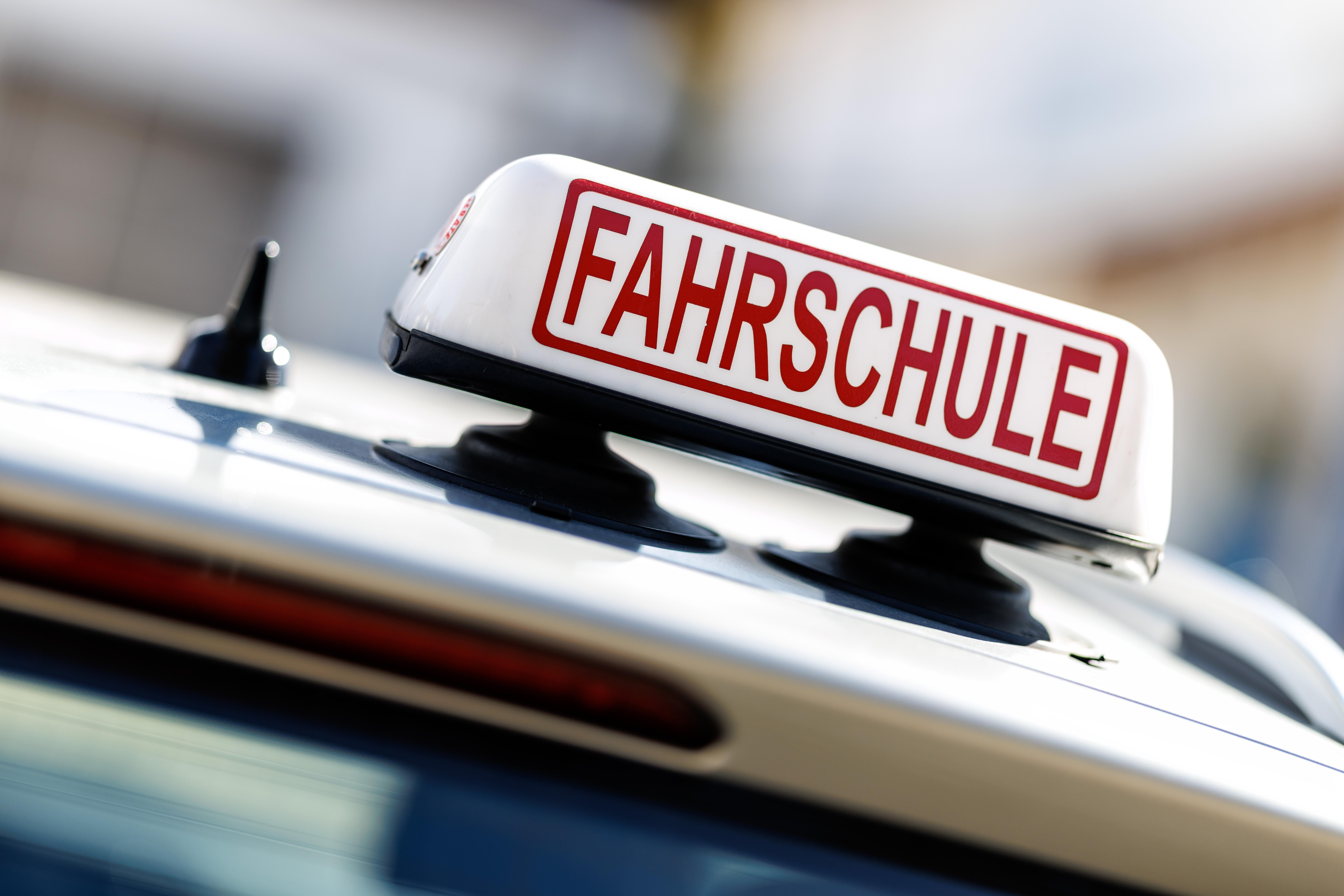 Symbolbild: Fahrschul-Fahrzeug