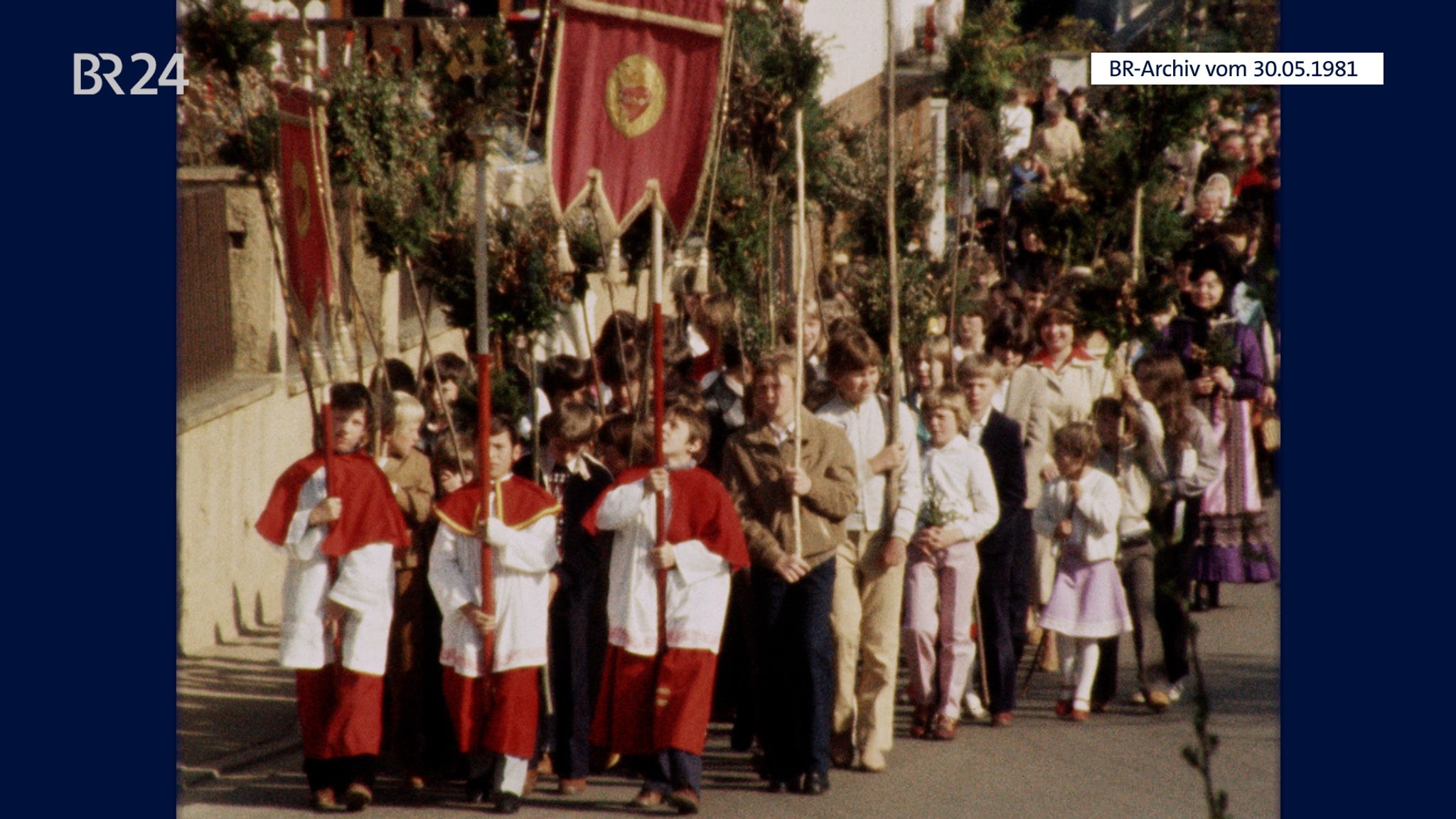 Prozession der Gemeinde an Palmsonntag | Bild: BR-Archiv Prozession der Gemeinde an Palmsonntag